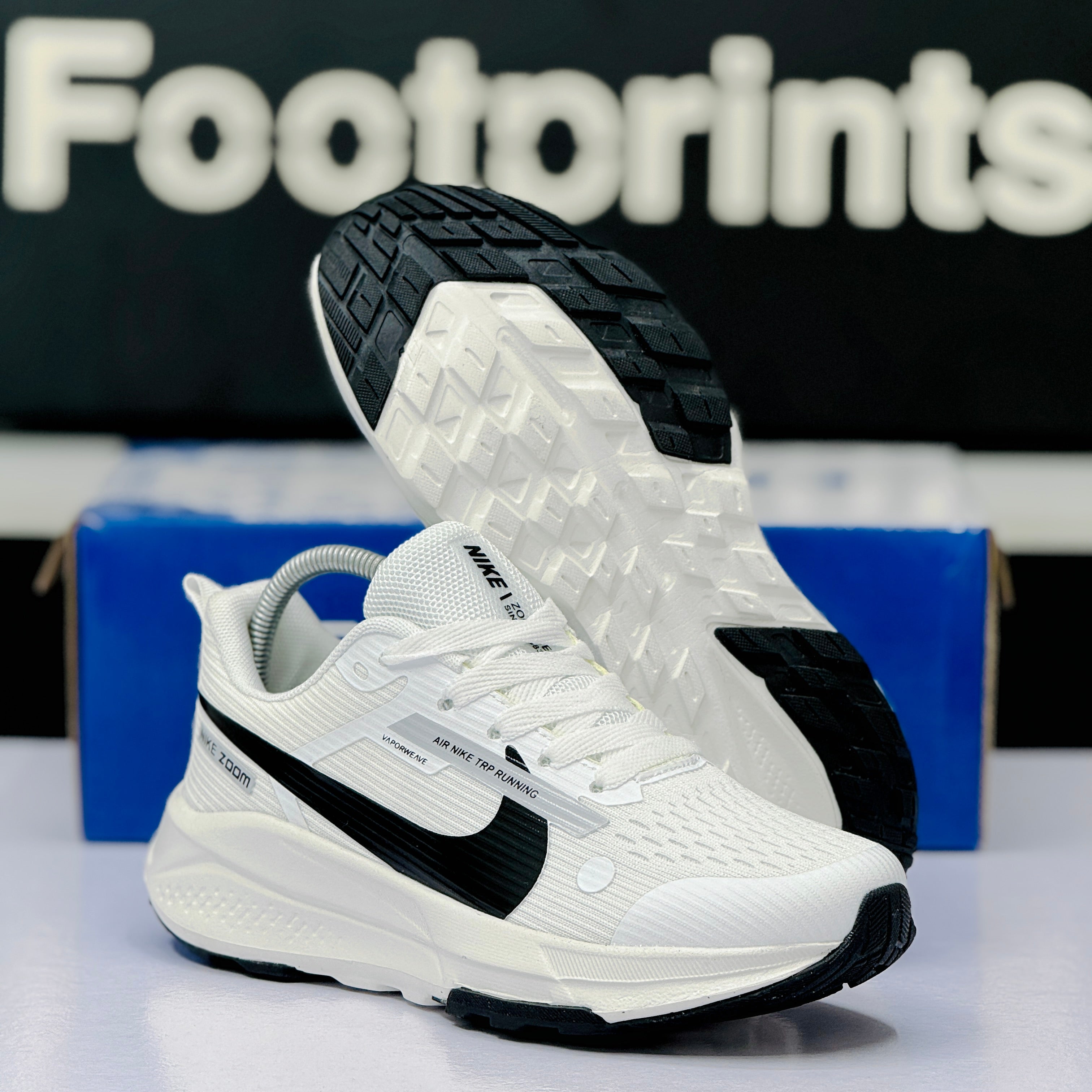 Model Code: 506 – Running Sneaker