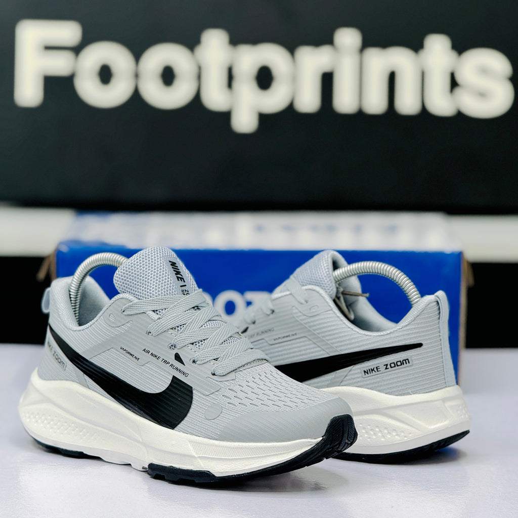 Model Code: 507 – Running Sneaker