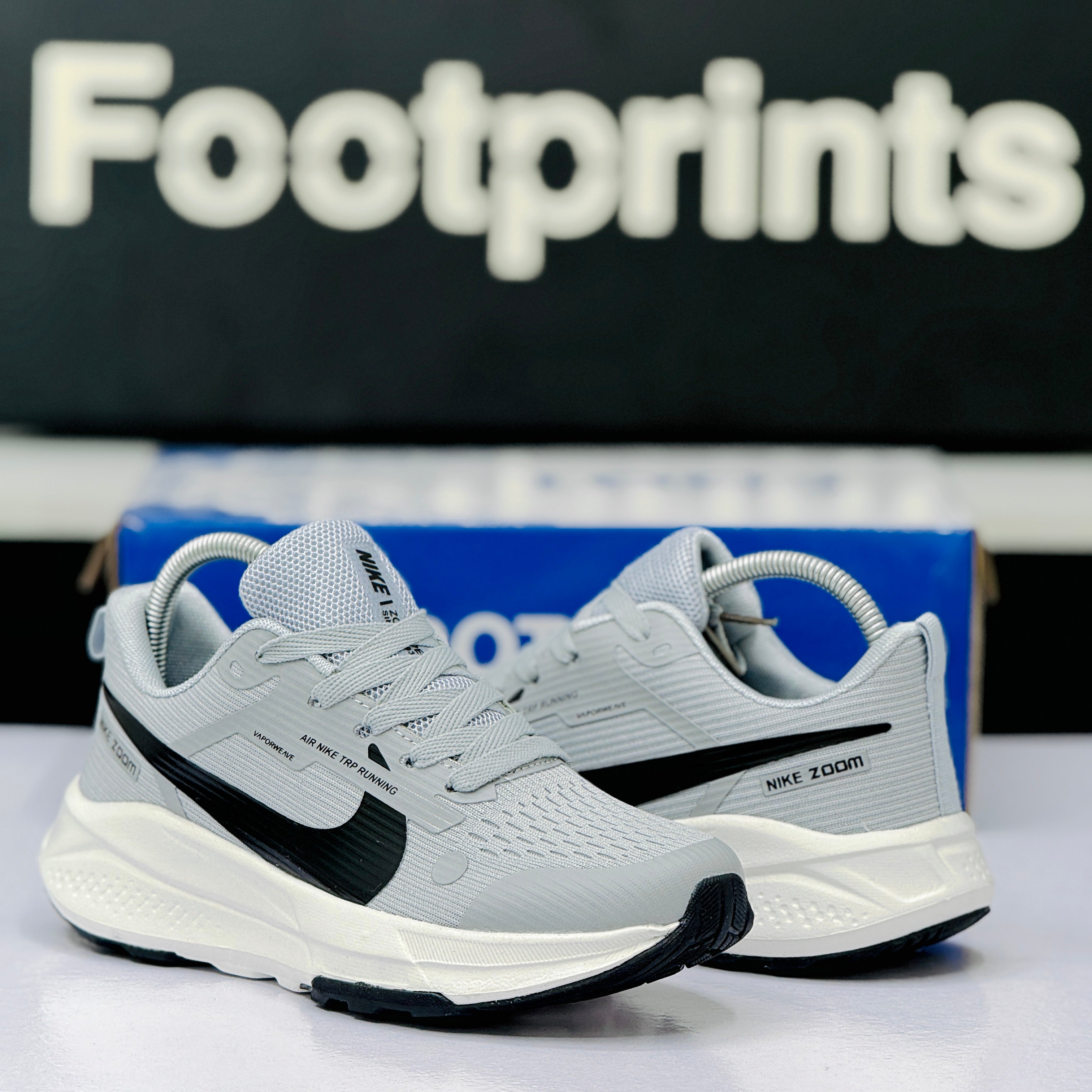 Model Code: 507 – Running Sneaker