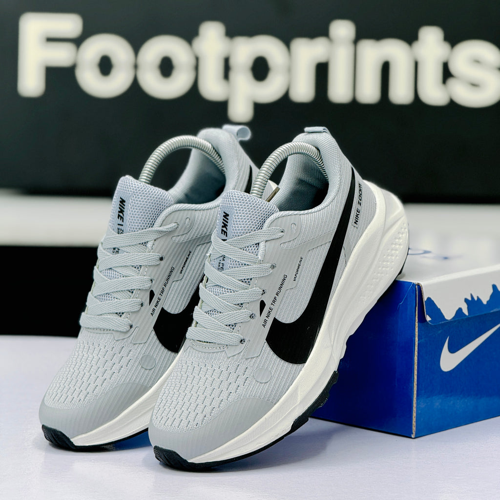 Model Code: 507 – Running Sneaker