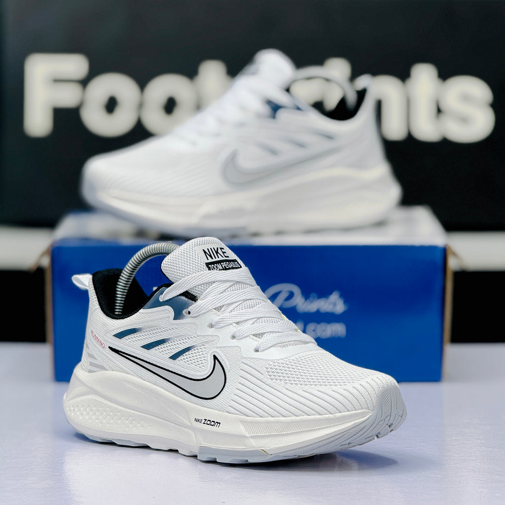 Model Code: 542 – Running Sneaker