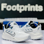 Model Code: 542 – Running Sneaker