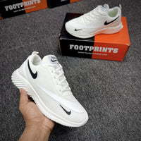 Model Code: 306 – Running Sneaker