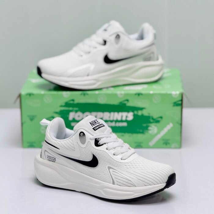 Model Code: 378 – Running Sneaker - Image 1