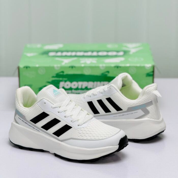 Model Code: 380 – Running Sneaker - Image 4