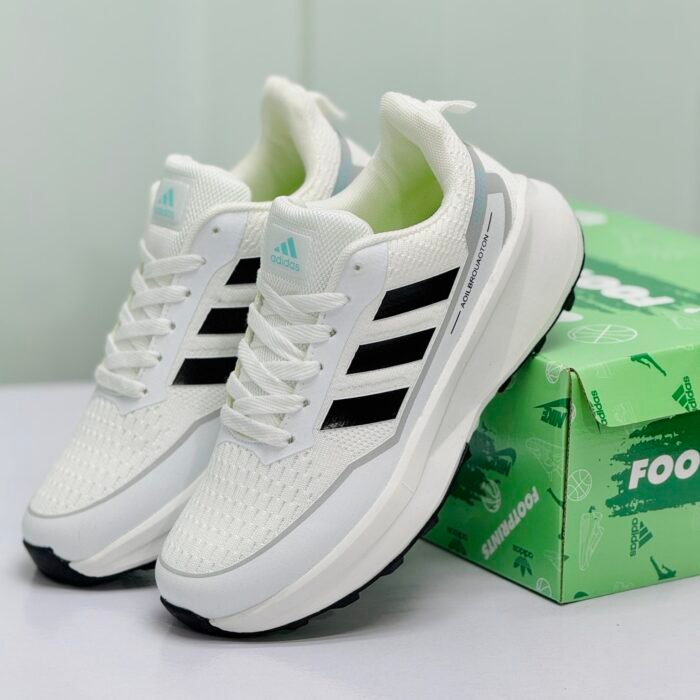 Model Code: 380 – Running Sneaker - Image 5