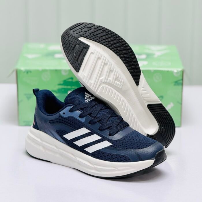 Model Code: 405 – Running Sneaker - Image 2