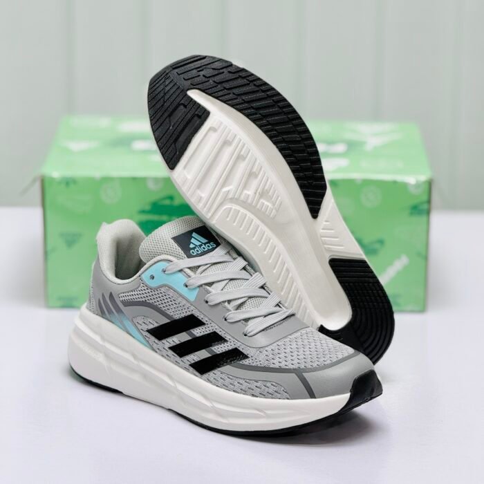 Model Code: 404 – Running Sneaker - Image 2